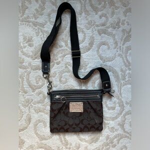 Coach crossbody brown and silver